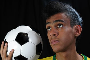 乐鱼足球官网-德甲球队动态战术模拟系统促进比赛临场调整能力，德甲模式